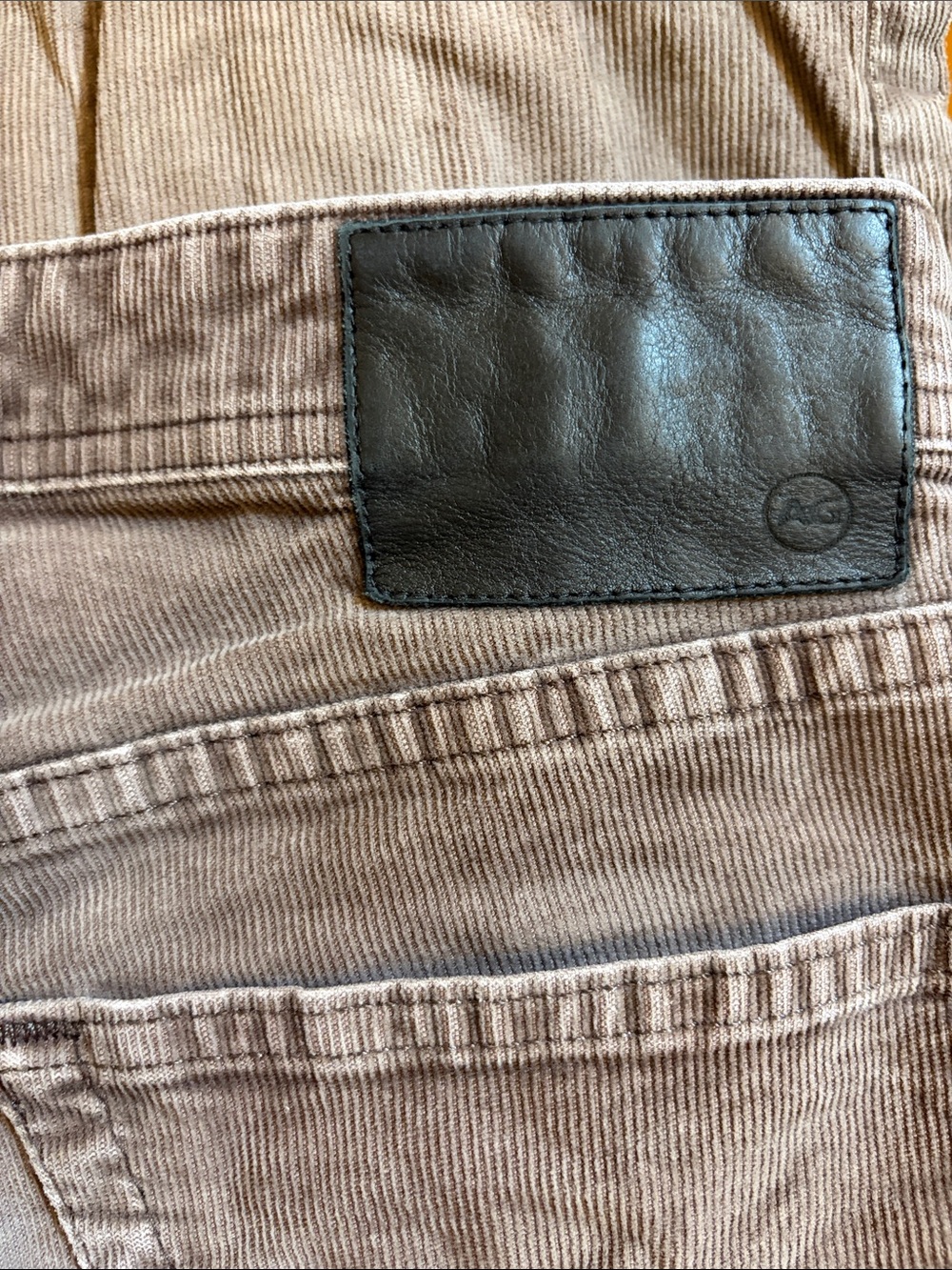 AG Adriano Goldschmied The Matchbox Slim Straight Corduroy Pants Size 33 - Picture 6 of 8